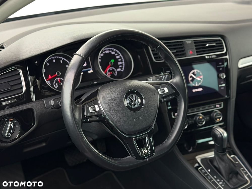 Volkswagen Golf 1.5 TSI BMT Evo Highline DSG - 12
