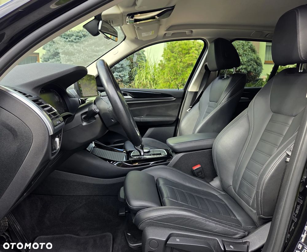 BMW X3 xDrive20d MHEV Luxury Line - 22