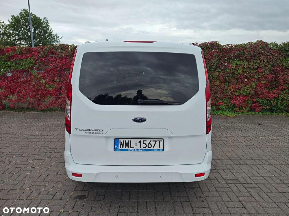 Ford Tourneo Connect - 5