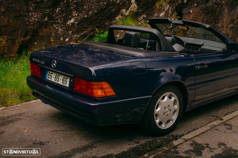 Mercedes-Benz SL 300 Standard - 6
