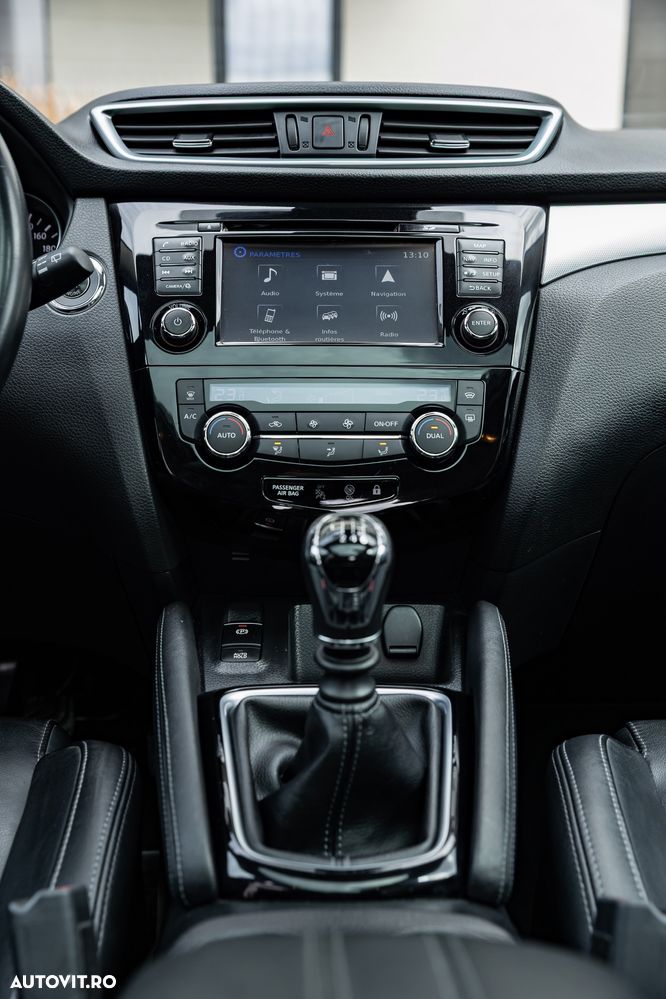 Nissan Qashqai 1.5 DCI Start/Stop Tekna - 20