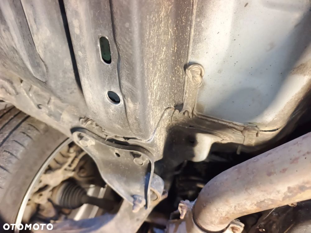 Subaru Outback 3.0 H6 - 38