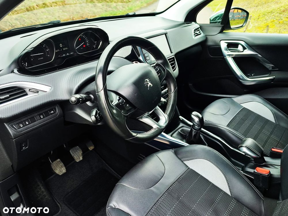 Peugeot 2008 1.6 VTi Allure - 15