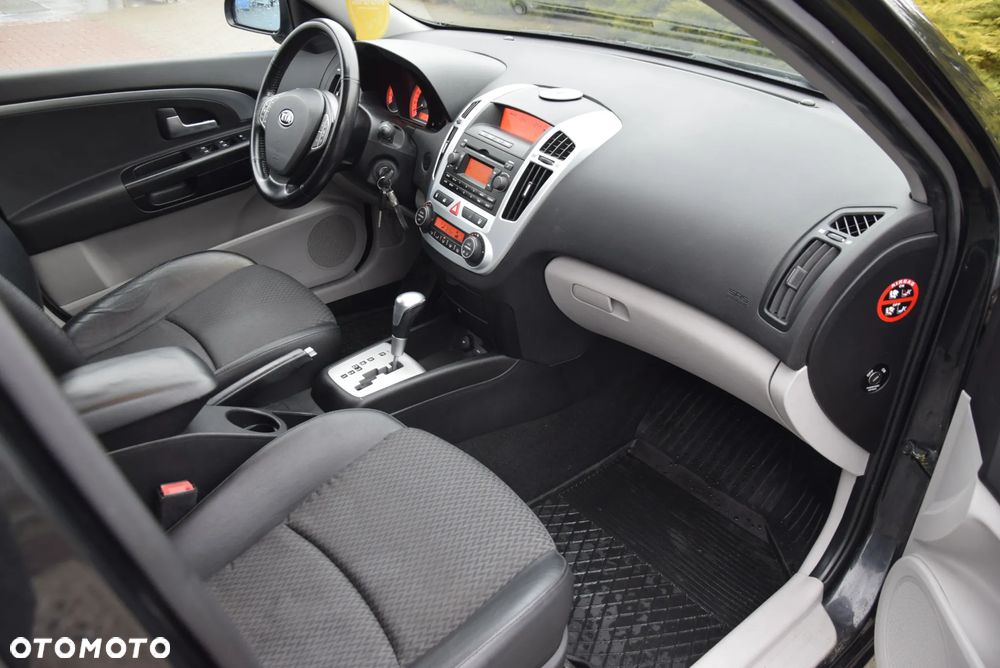 Kia Ceed 2.0 Optimum + - 18