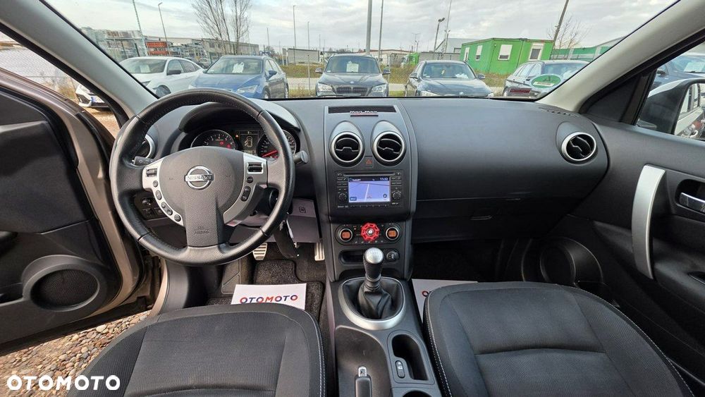 Nissan Qashqai - 21
