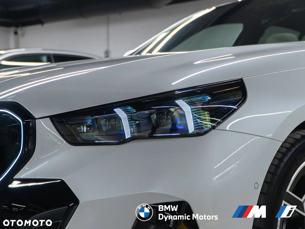 BMW Seria 5 530e xDrive PHEV M Sport - 9