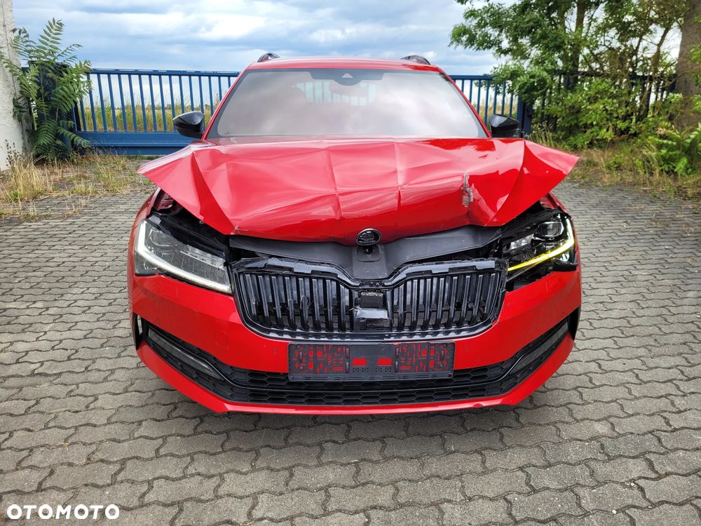 Skoda Superb 2.0 TDI DSG Sportline - 26