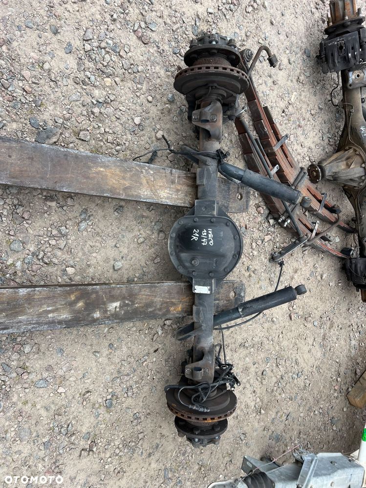 Most tylny bliźniak Iveco Daily C 2022 Rok 13/47 Elektryczne zaciski - 1