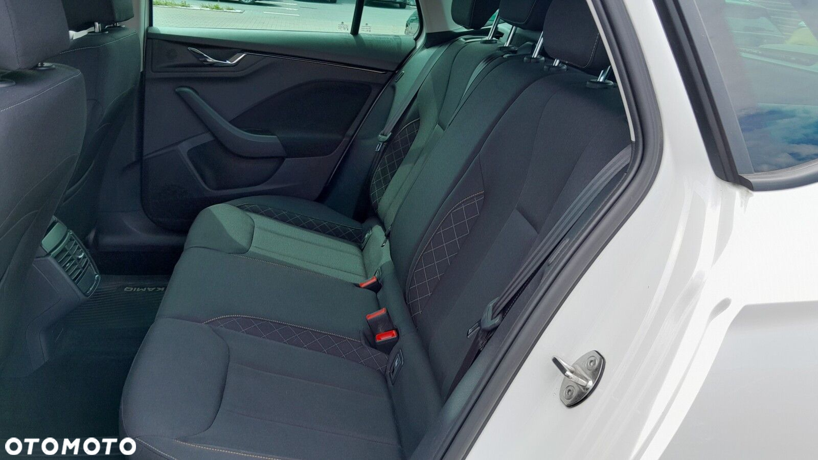 Skoda Kamiq 1.0 TSI Ambition - 17