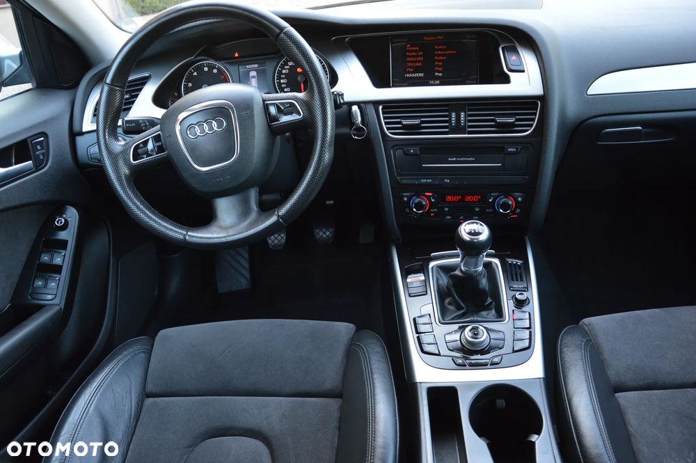 Audi A4 Avant - 25