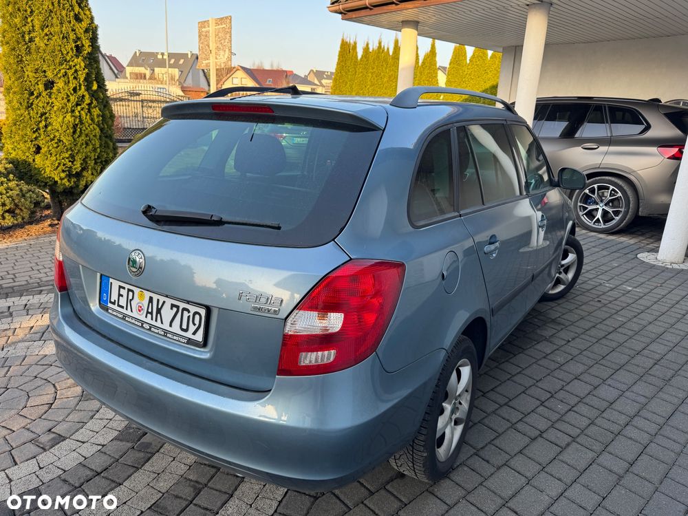 Skoda Fabia 1.4 16V STYLE Edition - 6