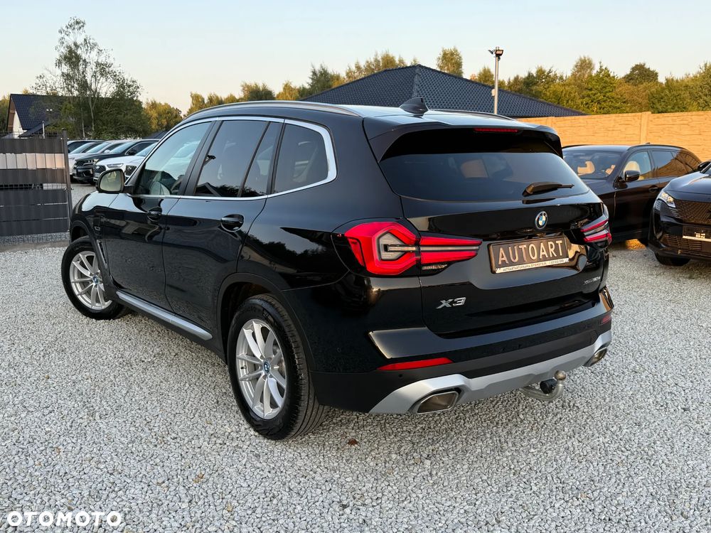 BMW X3 xDrive30e Luxury Line - 12