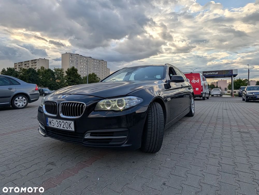 BMW Seria 5 520d - 2