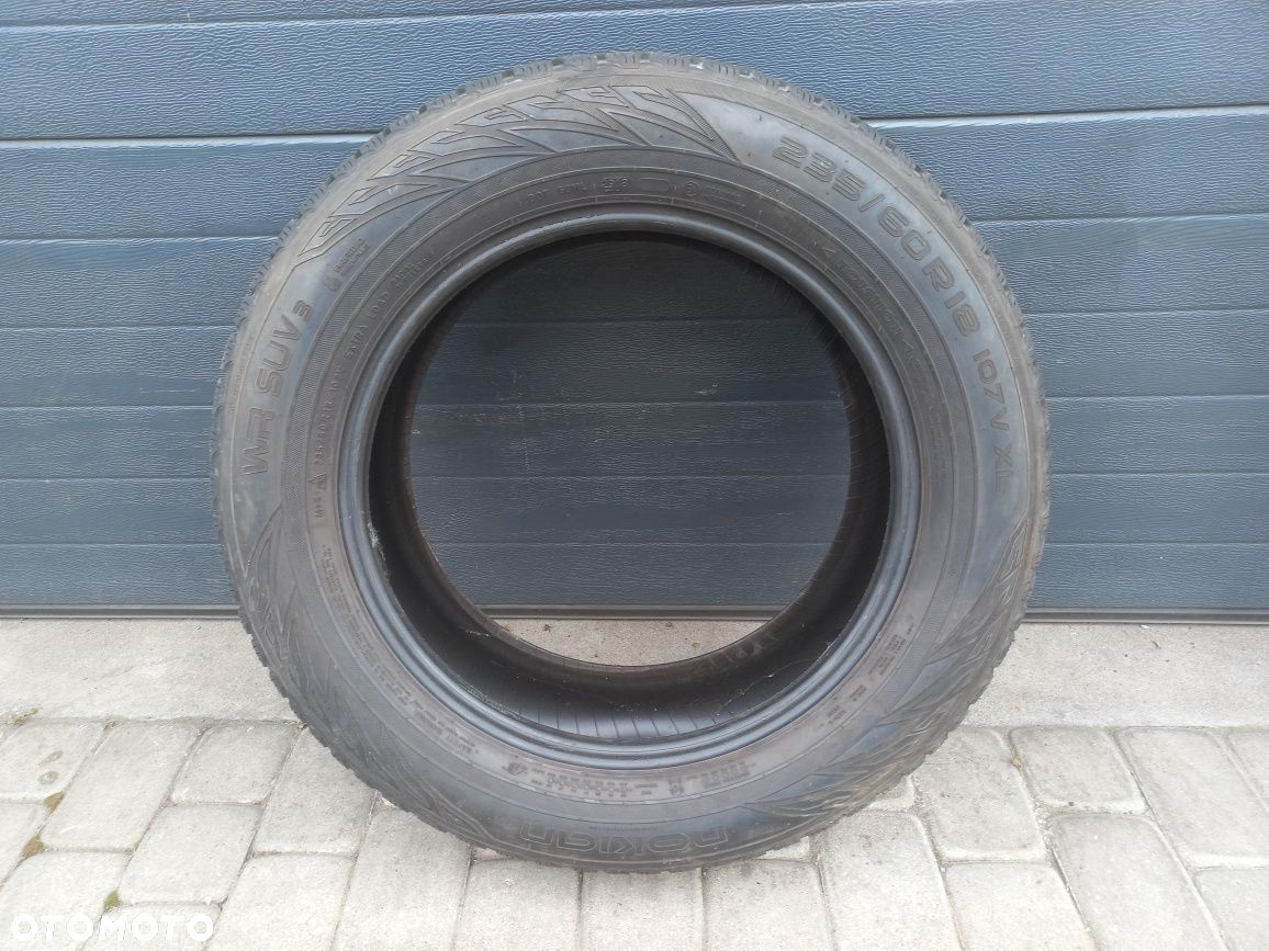 Opony zimowe Nokian 235/60/18 107 XL - 3