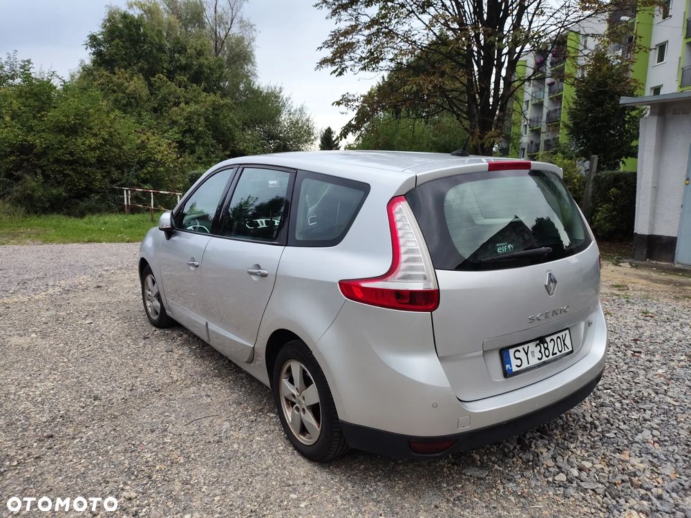 Renault Scenic - 5
