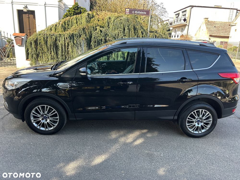 Ford Kuga 2.0 TDCi 2x4 Titanium - 11