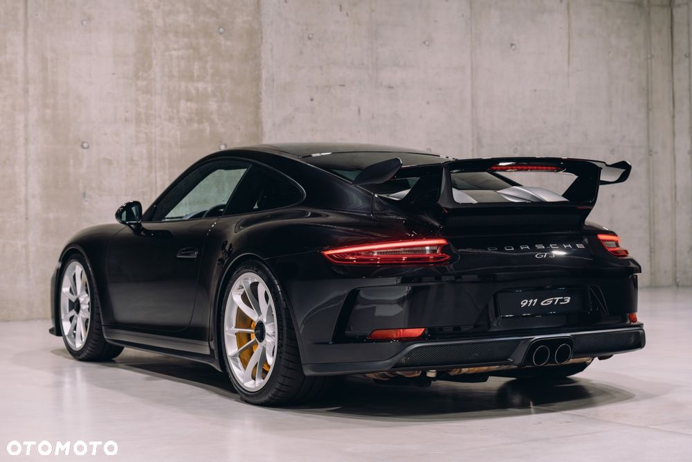 Porsche 911 - 28