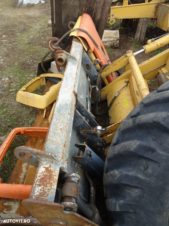 Masca  buldoexcavator New Holland, Fiat Hitachi - 2