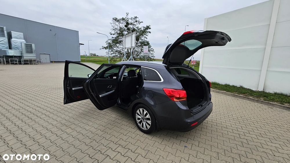 Kia Ceed - 7