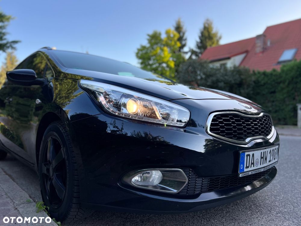Kia Ceed 1.6 GDI Platinum Edition - 16