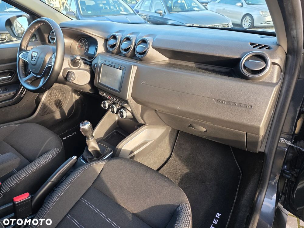 Dacia Duster 1.6 SCe Urban Explorer S&S - 23