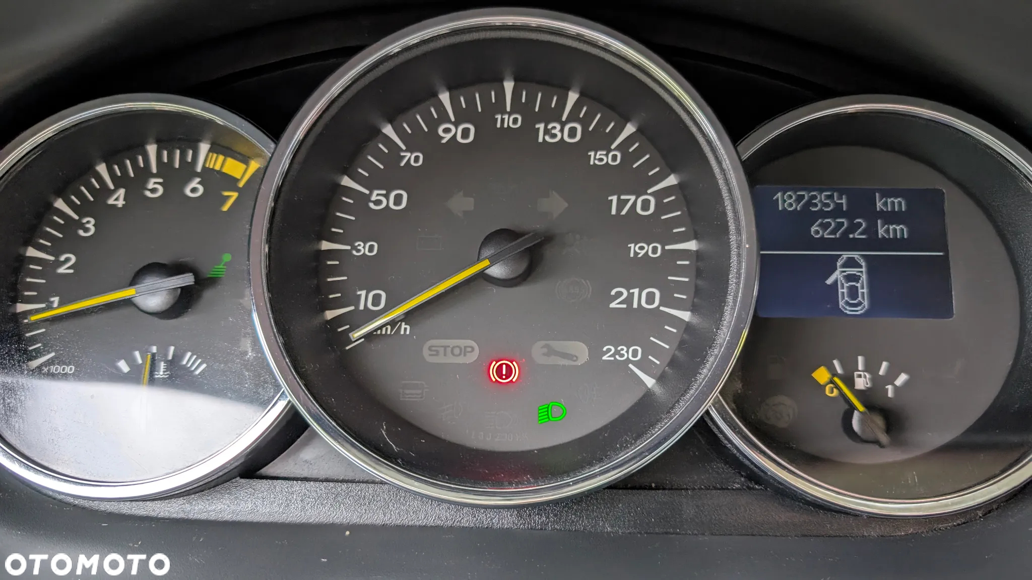 Renault Fluence 1.6 16V Expression - 15