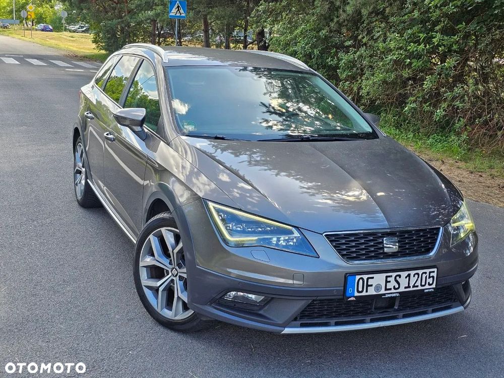 Seat Leon 2.0 TDI DPF Start&Stop XCELLENCE - 1