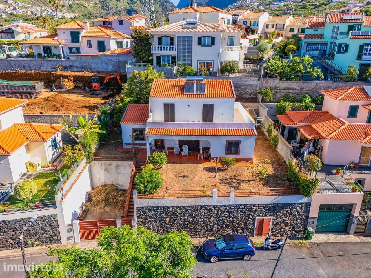 Moradia T4 unifamiliar em São Martinho, Madeira - Grande imagem: 4/14