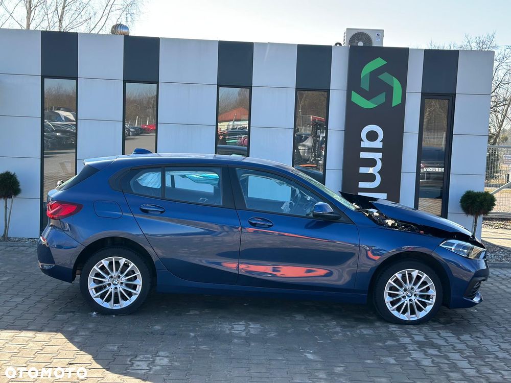 BMW Seria 1 118i - 4