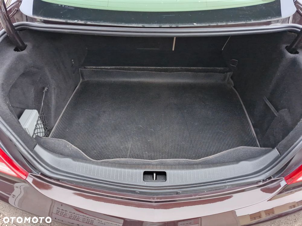 Opel Insignia 2.0 Turbo 4x4 Cosmo - 24