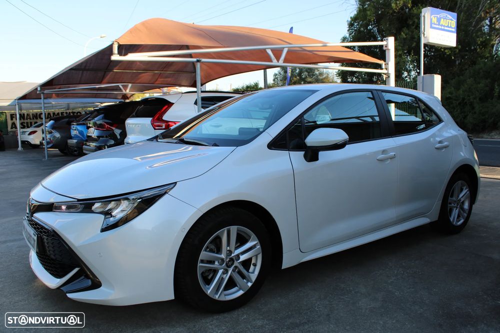 Toyota Corolla 1.8 Hybrid Exclusive - 1
