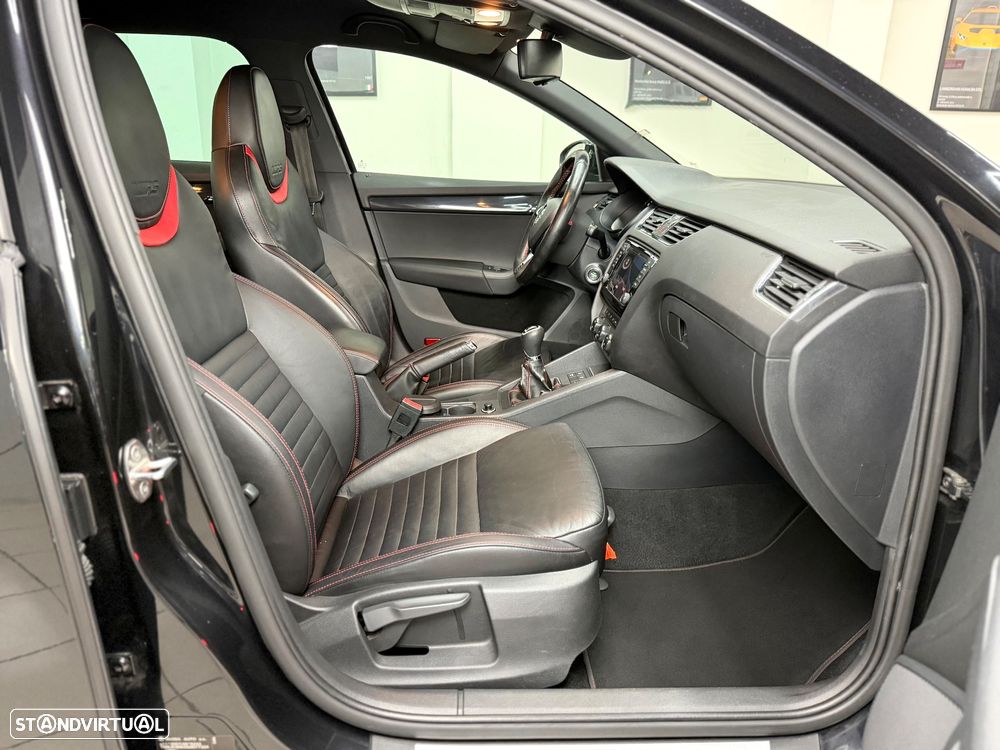 Skoda Octavia Break 2.0 TDI (Green tec) RS - 24