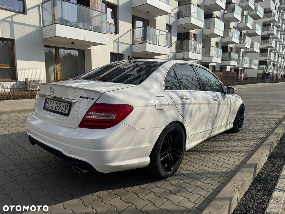 Mercedes-Benz Klasa C - 7