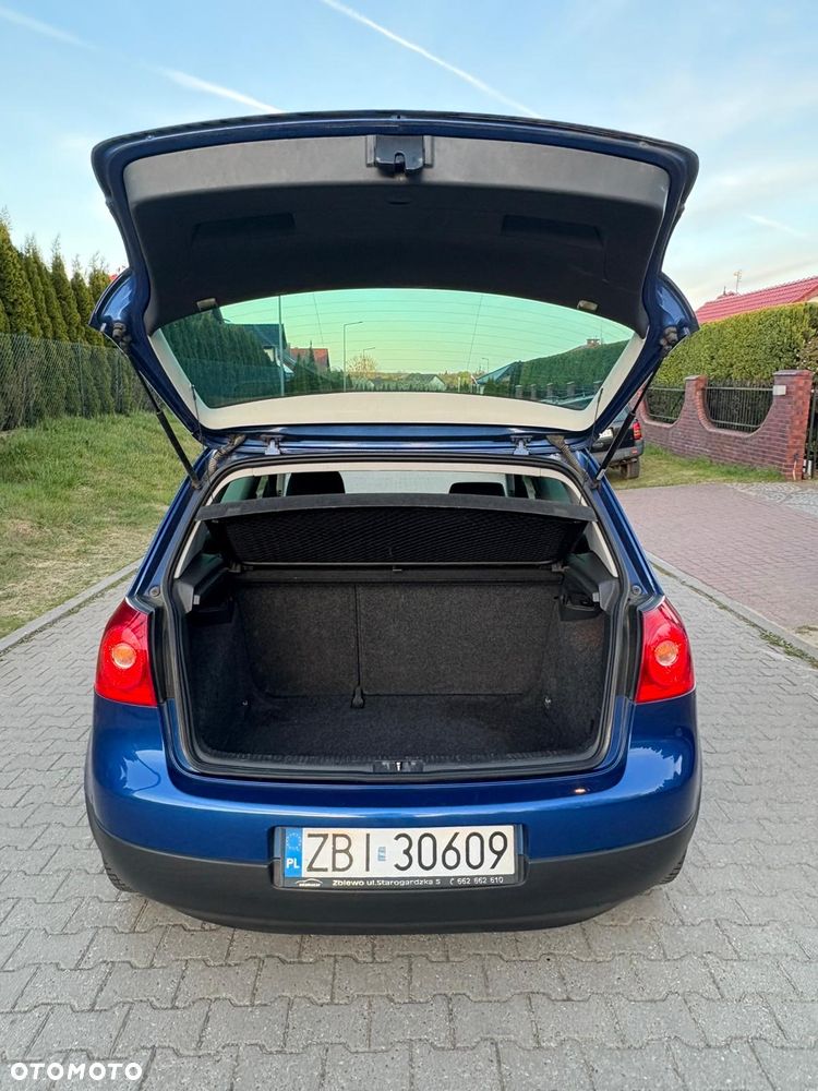 Volkswagen Golf 1.4 FSI Sportline - 11