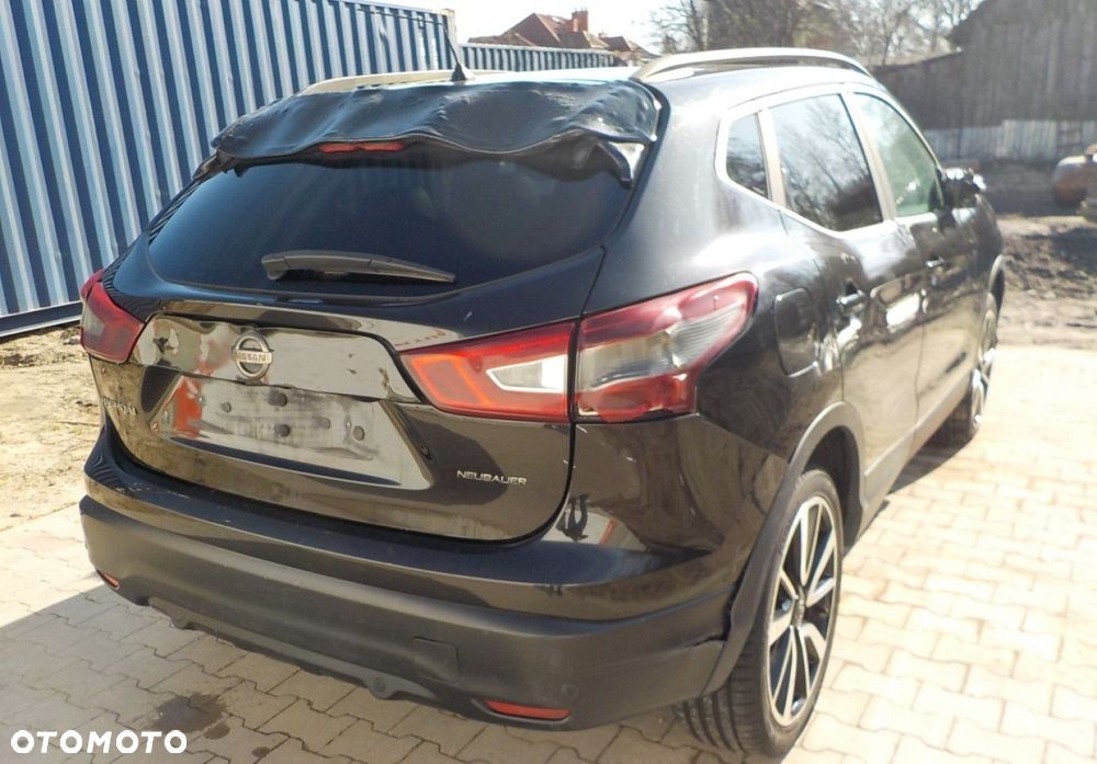 Nissan Qashqai - 24