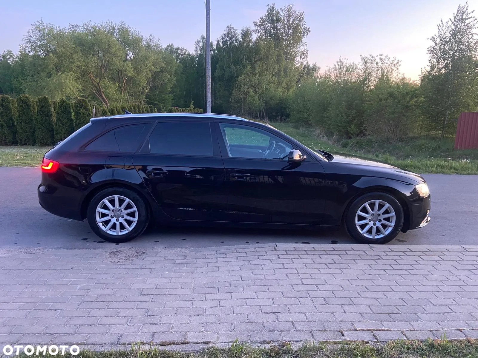 Audi A4 Avant 2.0 TDI e DPF Attraction - 3