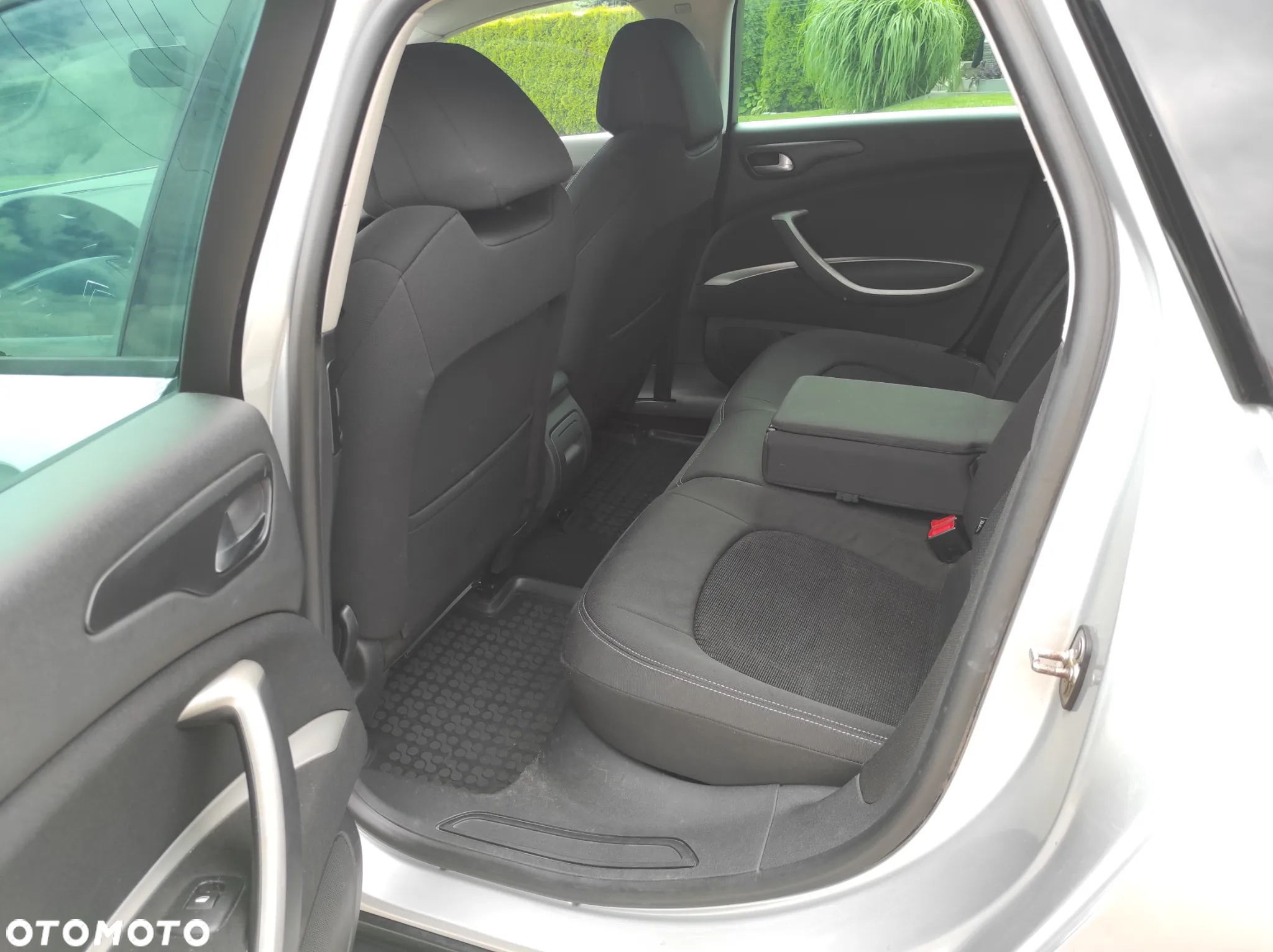 Citroën C5 Tourer HDi 165 FAP Confort - 6