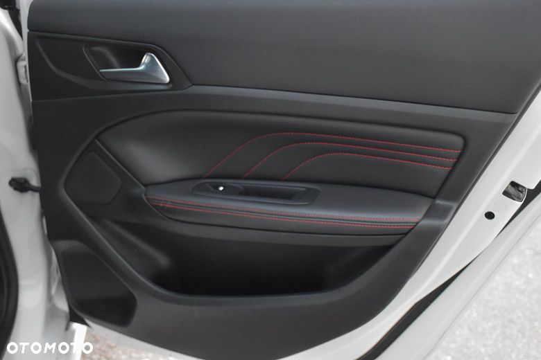 Peugeot 308 BlueHDi 180 EAT6 GT - 33