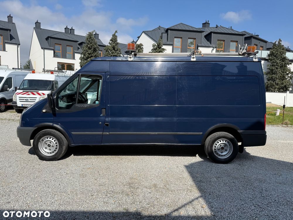 Ford Transit Furgon Brygadowy 6 os. 4x4 L3H2 2.2 TDCI 125KM 4x4 - 8