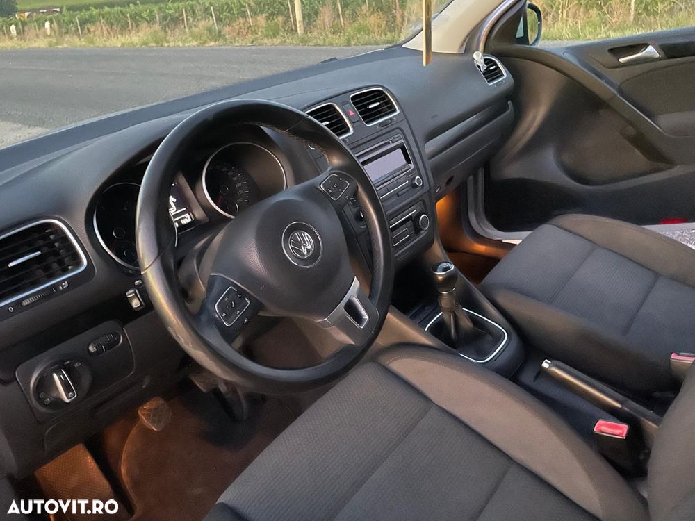 Volkswagen Golf 1.6 TDI BlueMotion Technology Comfortline - 5
