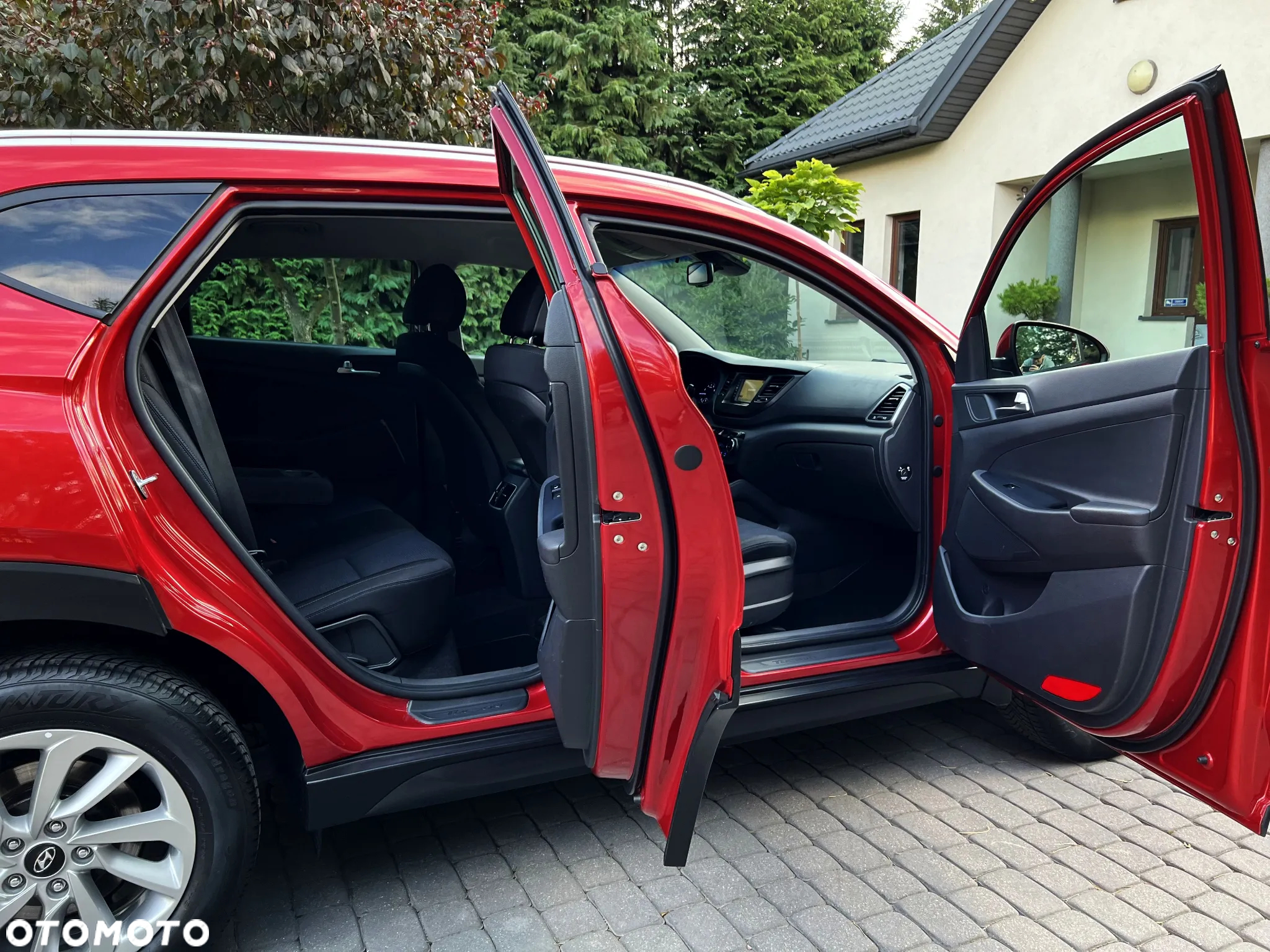 Hyundai Tucson 1.6 GDi Comfort 2WD - 4
