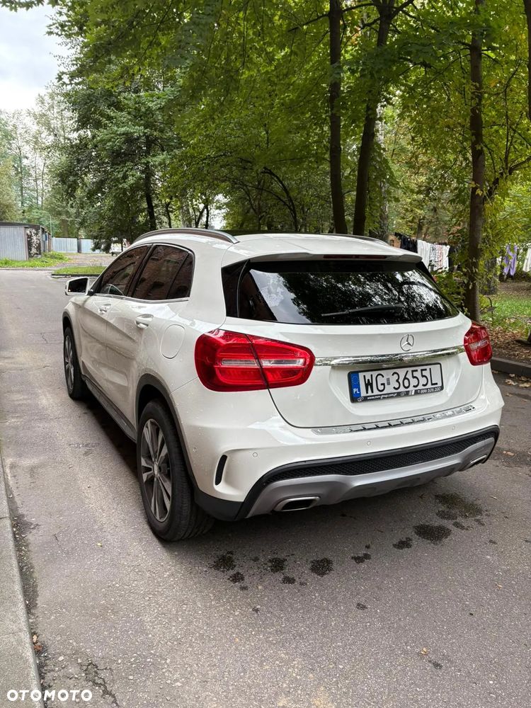 Mercedes-Benz GLA 250 4-Matic AMG Line - 5