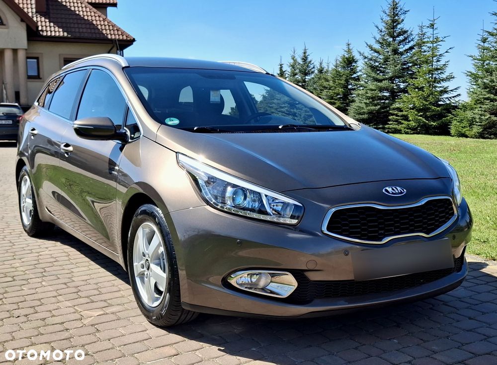 Kia Ceed 1.6 GDI Platinum Edition - 2