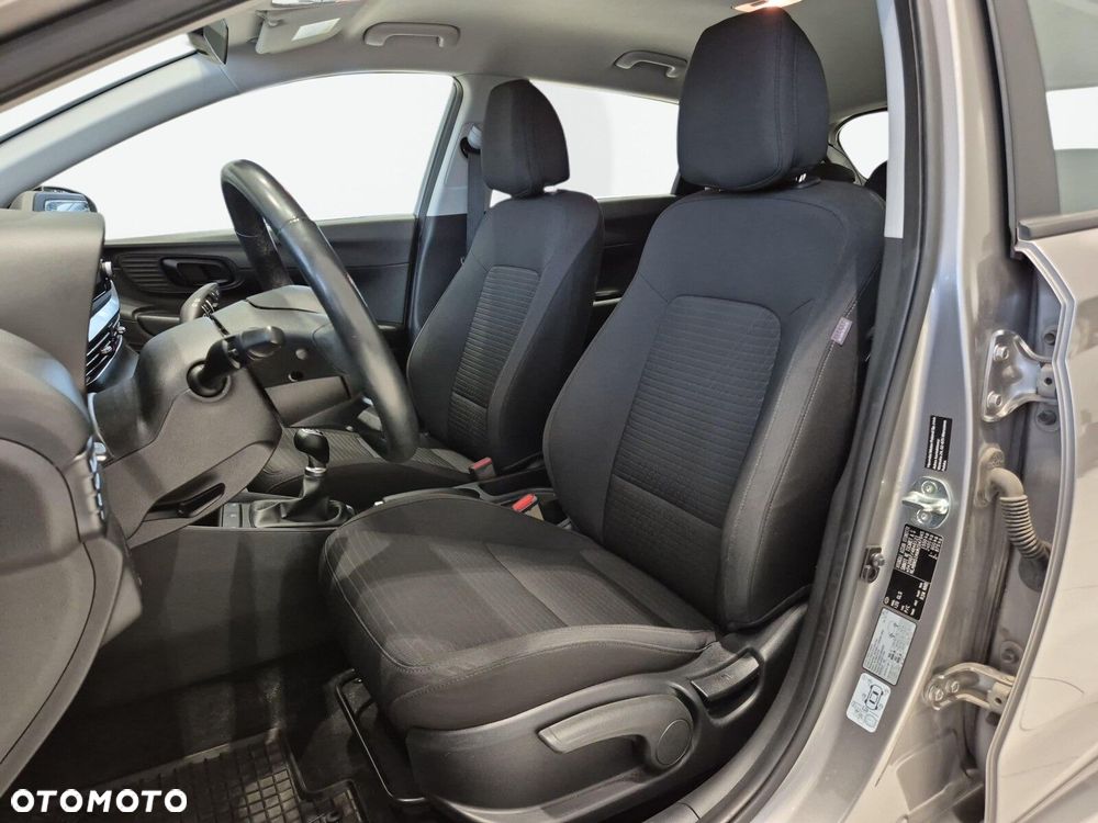 Hyundai i20 1.2 Comfort - 11