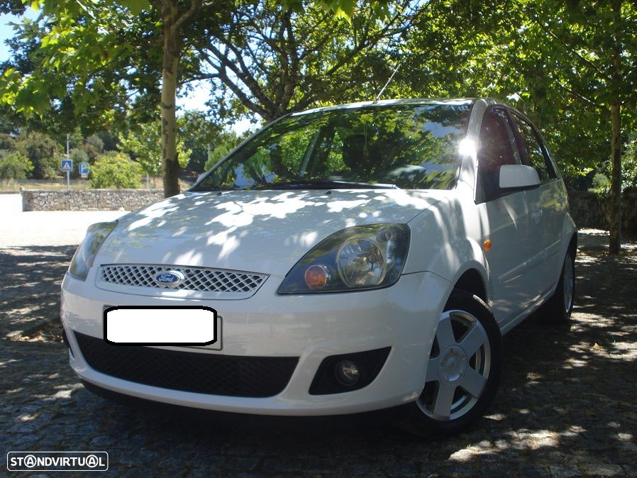 Ford Fiesta 1.4 TDCI Trend - 8
