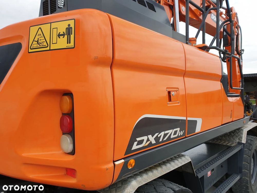 Doosan DX 170W ROTOTILT SPROWADZONY PIĘKNY STAN - 8