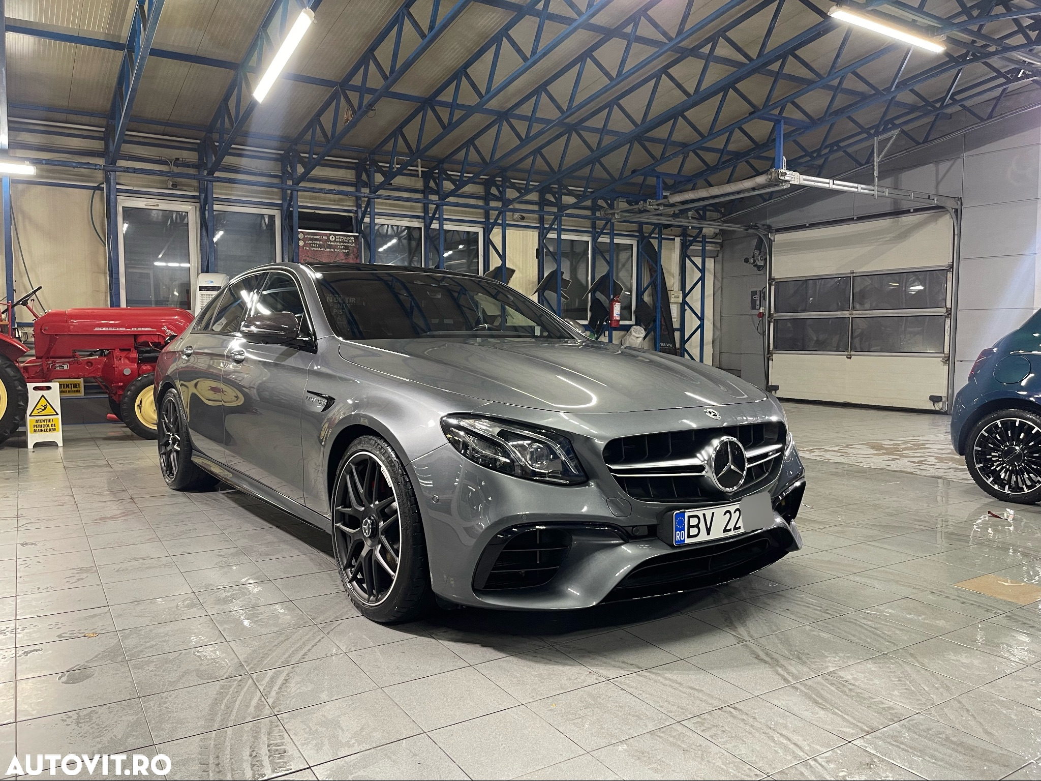 Mercedes-Benz E 63 AMG S 4MATIC Aut. - 2