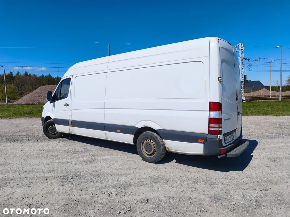 Mercedes-Benz Sprinter - 6