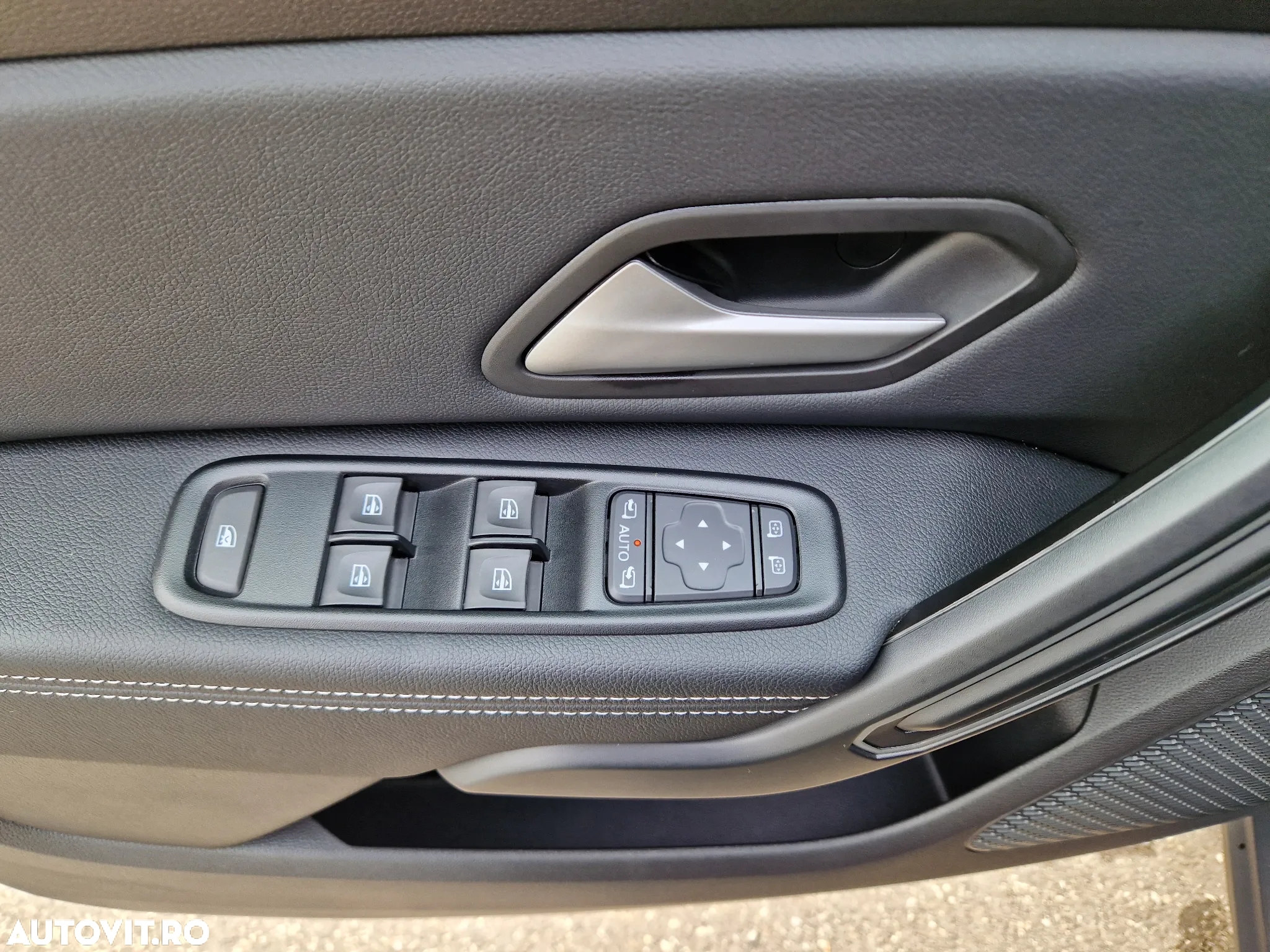 Dacia Duster ECO-G 100 Journey+ - 12