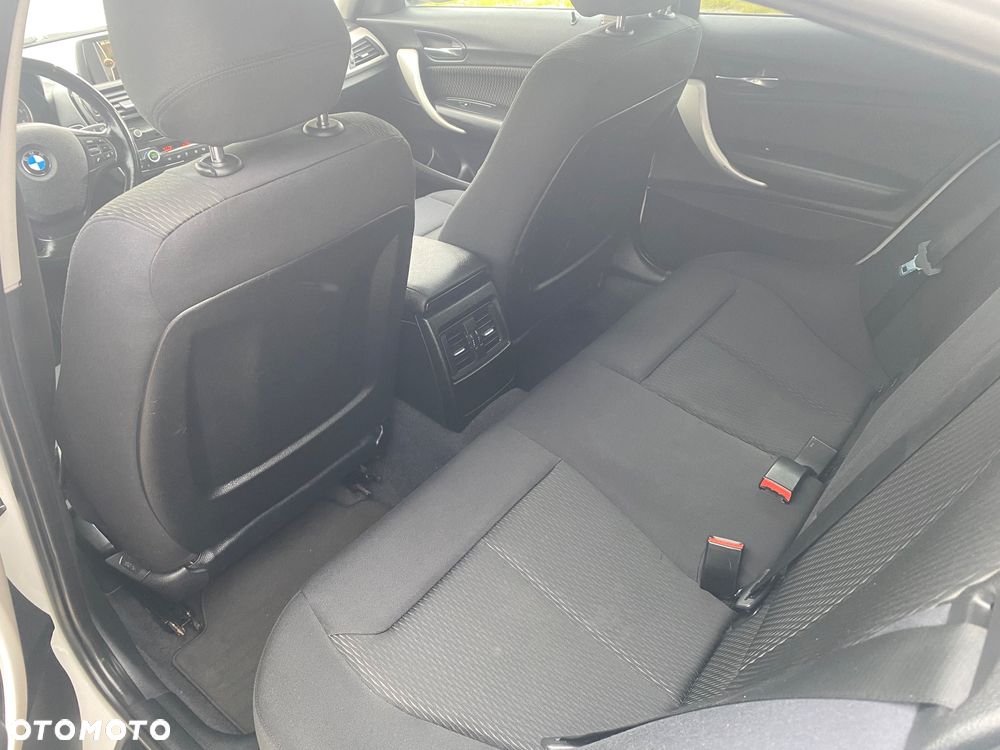 BMW Seria 1 118d DPF Edition Sport - 7